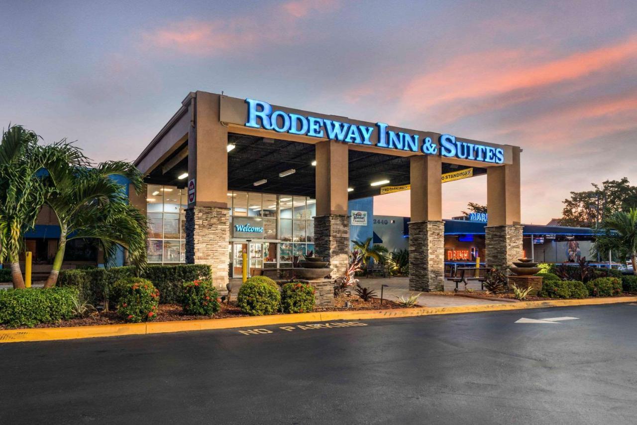 Rodeway Inn & Suites Fort Lauderdale Airport & Cruise Port Dania Beach Ngoại thất bức ảnh
