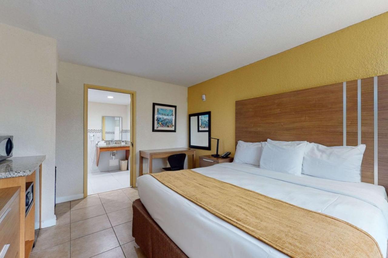 Rodeway Inn & Suites Fort Lauderdale Airport & Cruise Port Dania Beach Ngoại thất bức ảnh