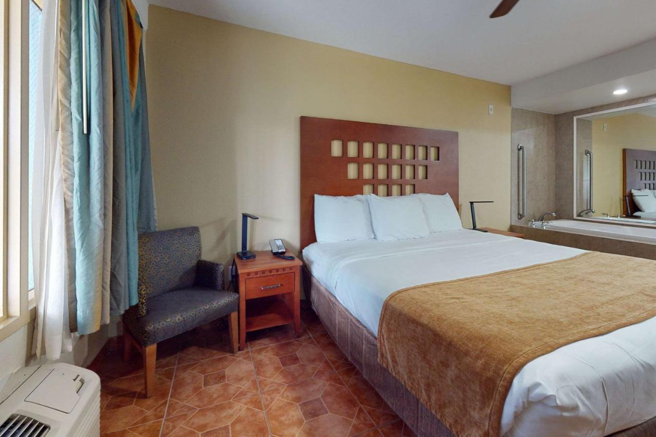 Rodeway Inn & Suites Fort Lauderdale Airport & Cruise Port Dania Beach Ngoại thất bức ảnh