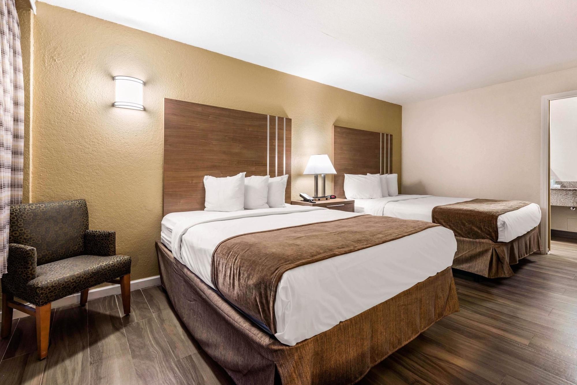 Rodeway Inn & Suites Fort Lauderdale Airport & Cruise Port Dania Beach Ngoại thất bức ảnh